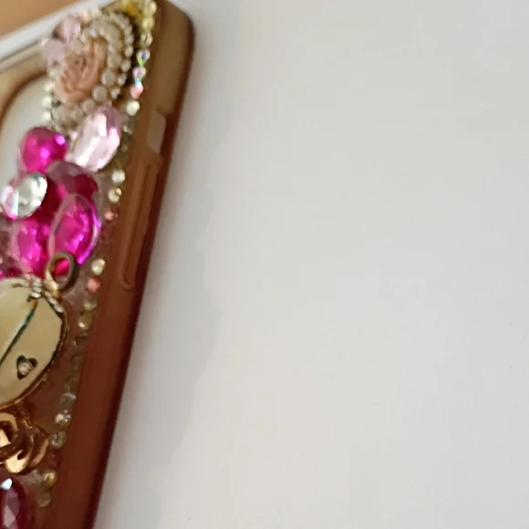 Juicy Couture Pink and Gold Embellished Phone Case - Picture 13 of 14